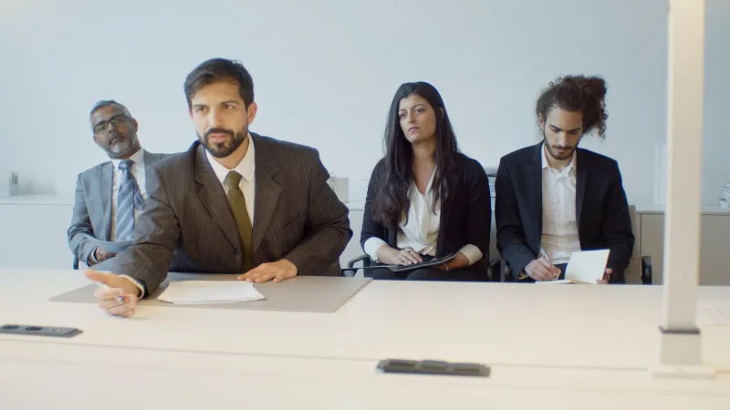 Quando os melhores vão embora: o impacto real da rotatividade de talentos nas empresas brasileiras